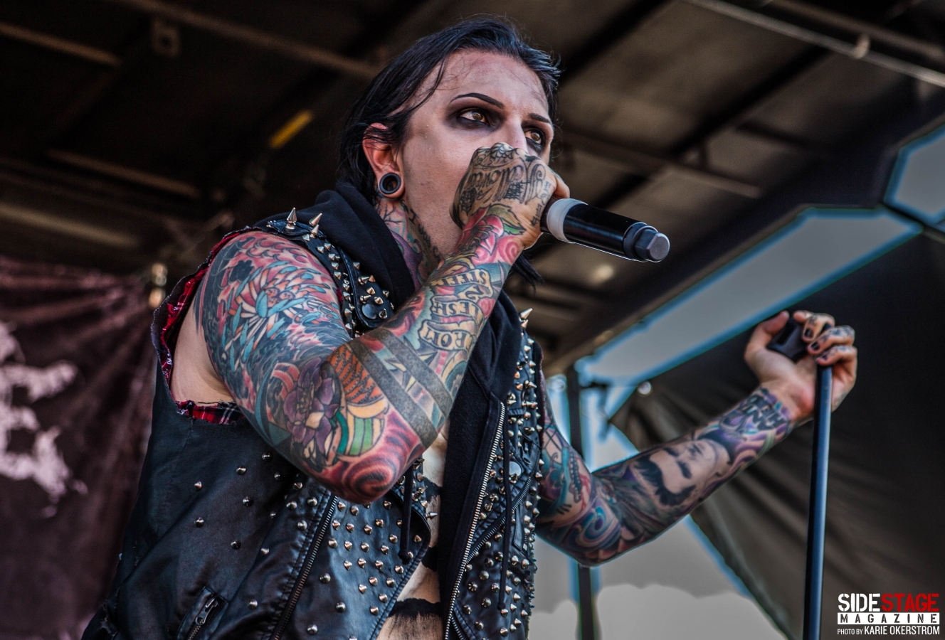 Motionless in White At Warped Tour 7/22/2016 - Side Stage Magazine